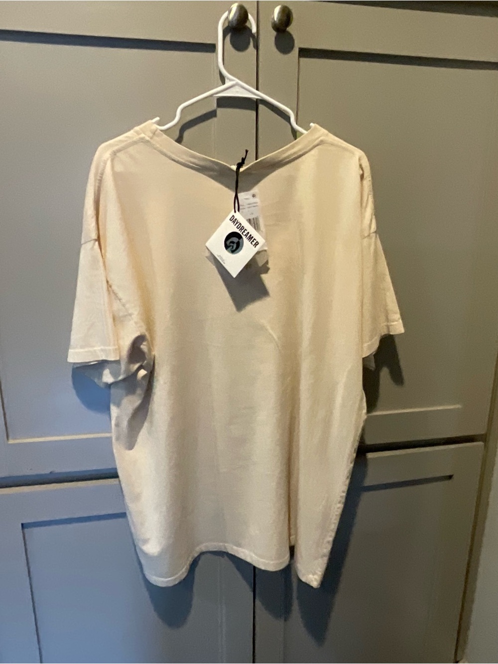Daydreamer Chris Stapleton cream Tee with Eagle Graphic - Picture 3 of 3